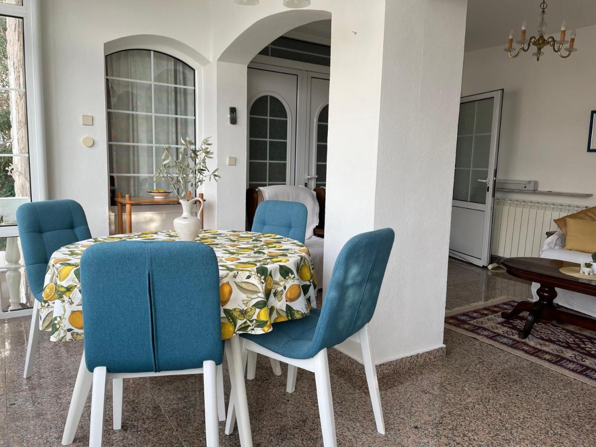 Apartments Sana Свети-Стефан Экстерьер фото