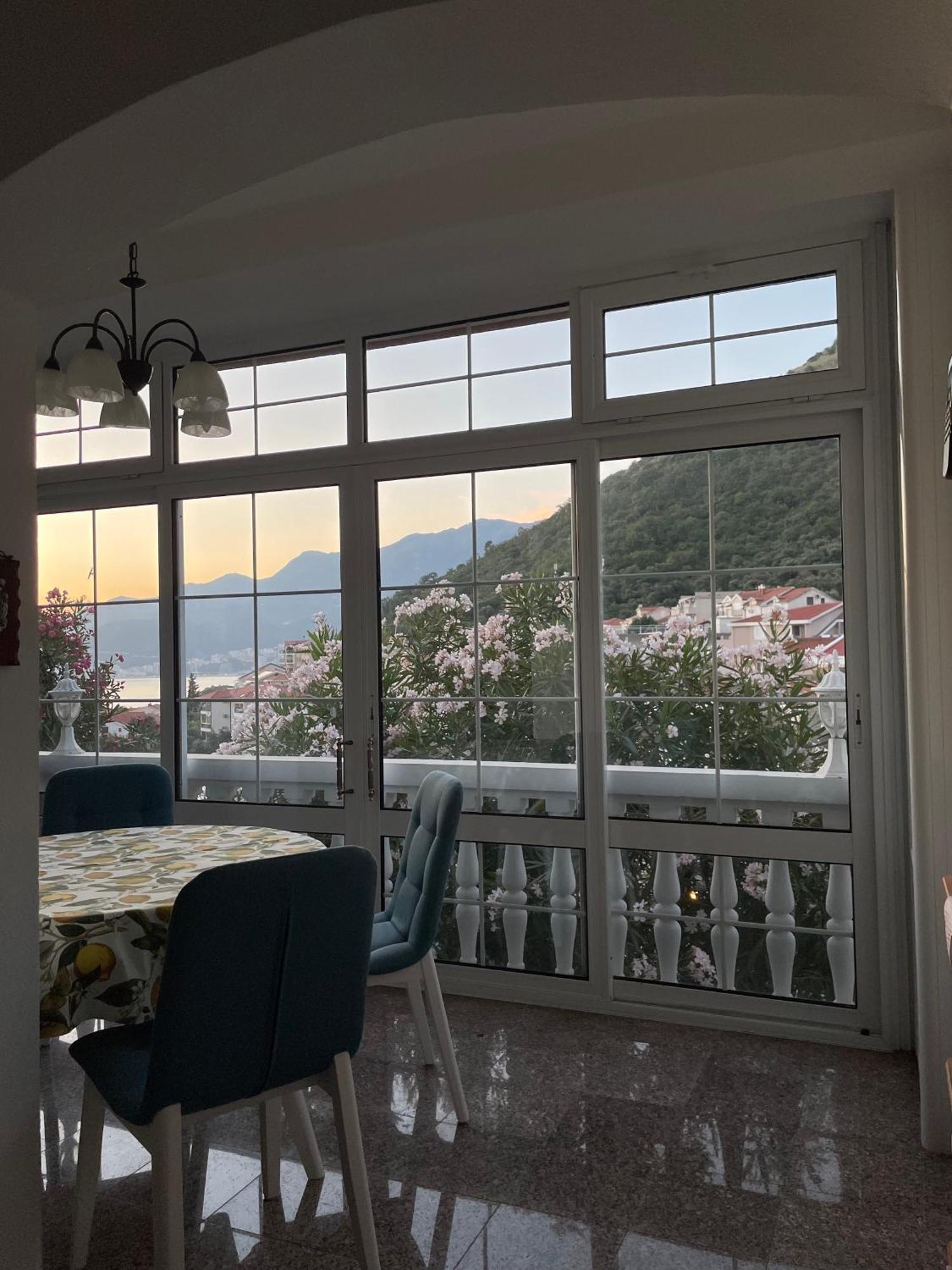 Apartments Sana Свети-Стефан Экстерьер фото